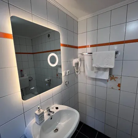 Konukevi Kuria Vendeghaz Poroszló